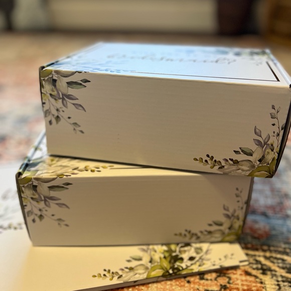 ‘will you be my bridesmaid?’ Boxes x 4 count never used - Picture 4 of 5